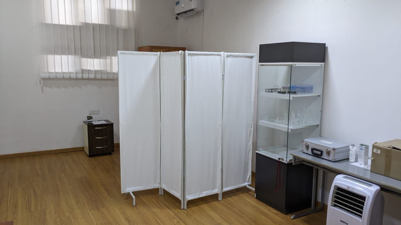 EXTRALAB laboratory — reagent cabinet and work surface